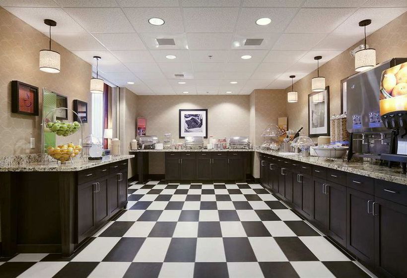 Hampton Inn & Suites Williston  | Williston | North Dakota | United States 2