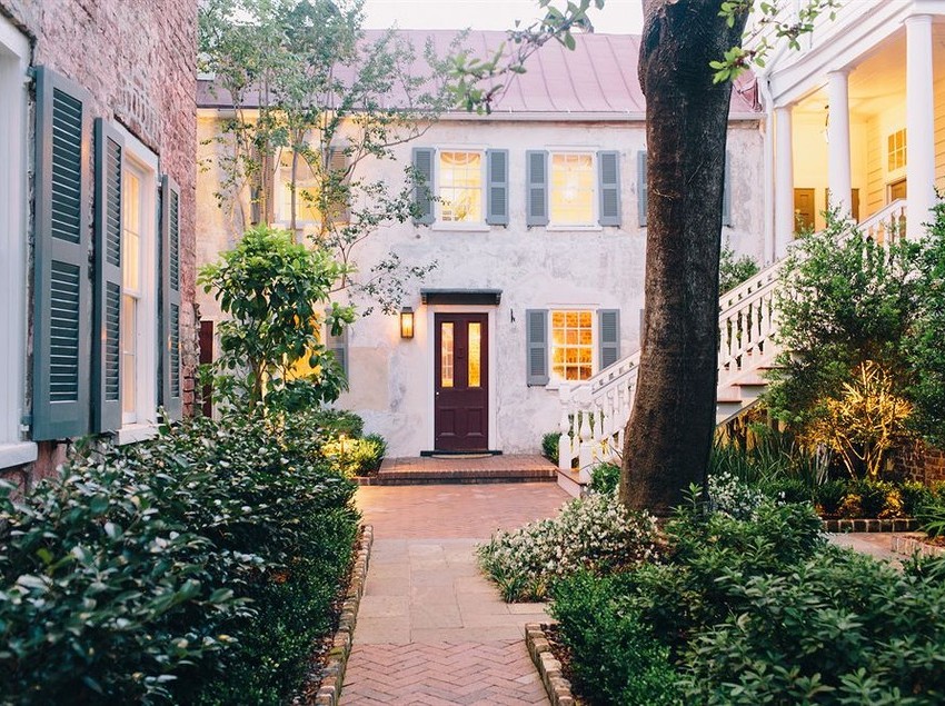 Hotel Zero George Street  Charleston