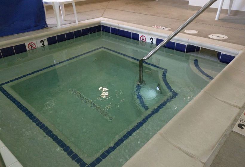 Microtel Inn & Suites Minot Nd  | Minot | North Dakota | United States 2