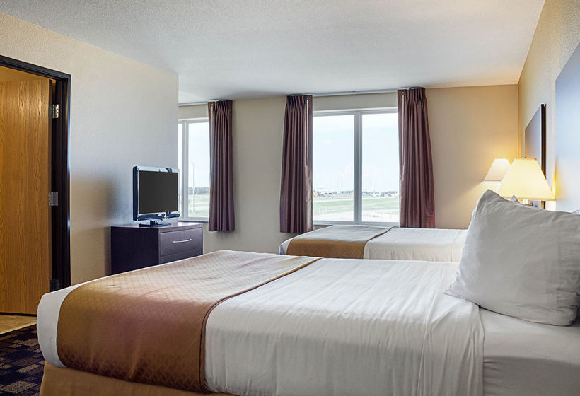 Hotel Econo Lodge Inn & Suites Minot  | Minot | North Dakota | United States 19
