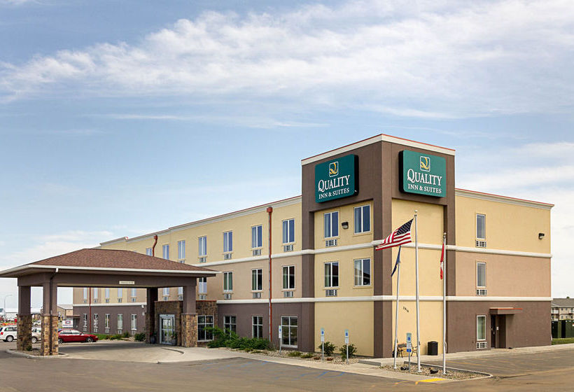 Hotel Econo Lodge Inn & Suites Minot  | Minot | North Dakota | United States 5