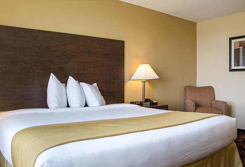 Hotel Econo Lodge Inn & Suites Minot  | Minot | North Dakota | United States 9