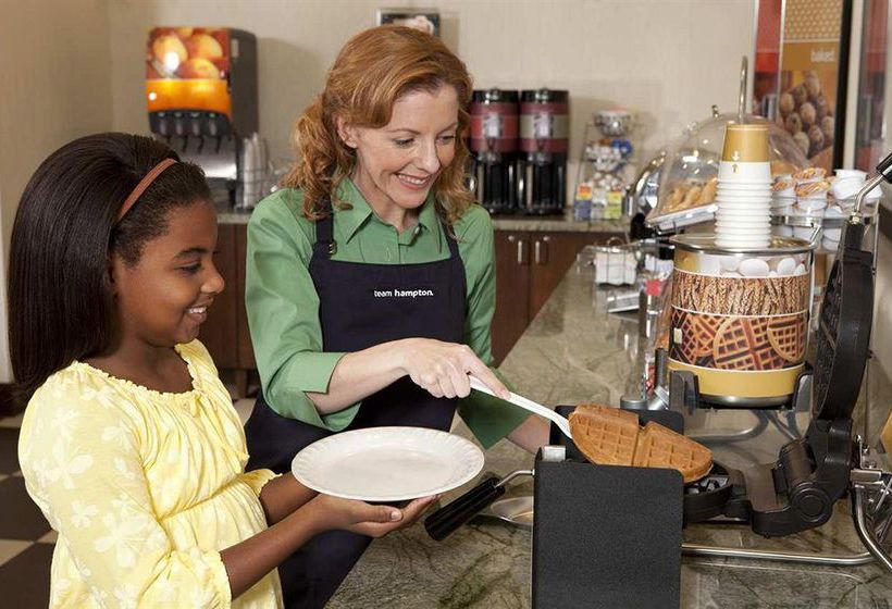 Hampton Inn Beeville  | Beeville | Texas | United States 10