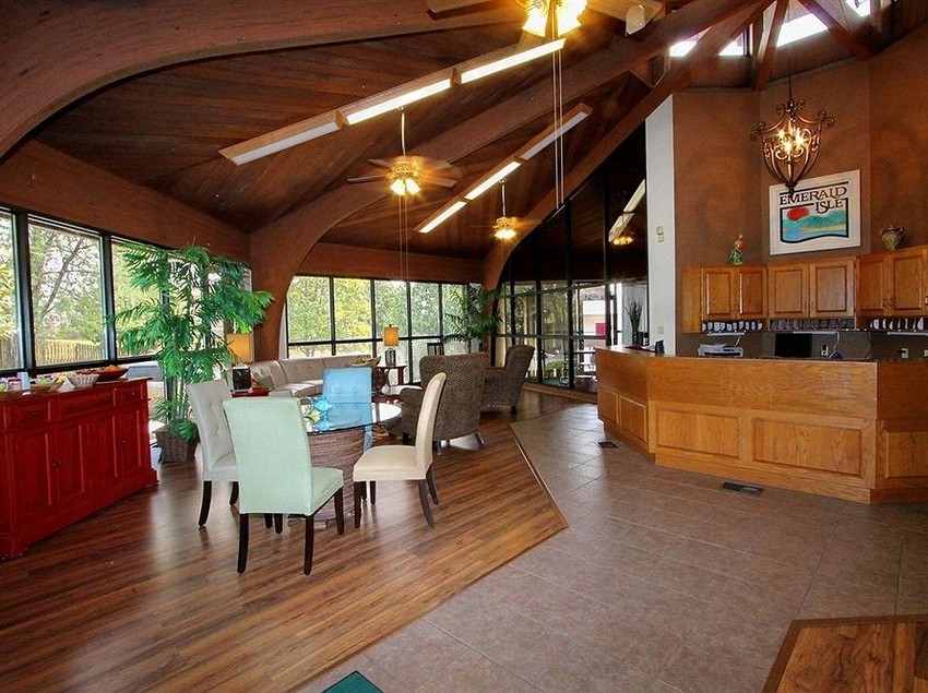 Emerald Isle Resort  | Hot Springs | Arkansas | United States 10