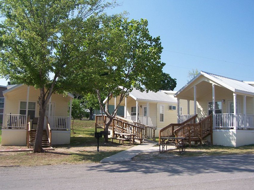 Hotel Hill Country RV Resort & Cottages 