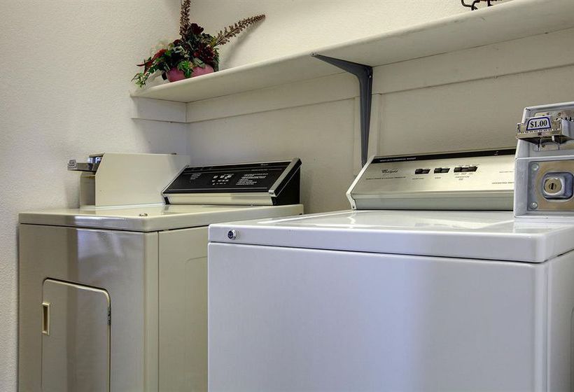 Hotel Americas Best Value Inn New Florence  | New Florence | Missouri | United States 10