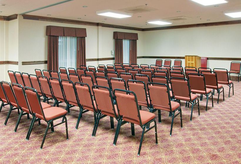 Holiday Inn Express Hotel & Suites Canton  