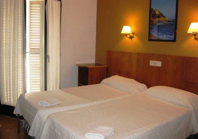 Hostal Mas Center Lloret  | Lloret de Mar | Gerona | España 14