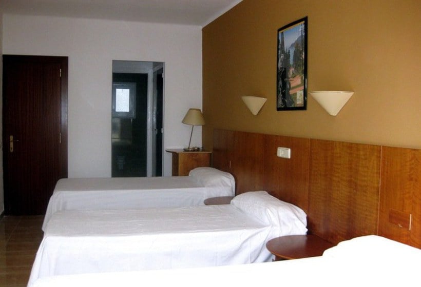 Hostal Mas Center Lloret  | Lloret de Mar | Gerona | España 2