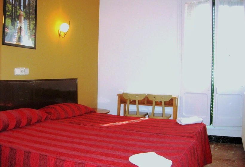 Hostal Mas Center Lloret  | Lloret de Mar | Gerona | España 7