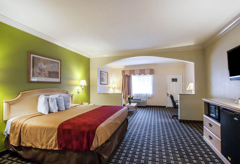 Hotel Econo Lodge Inn & Suites Memphis  | Memphis | Tennessee | United States 5