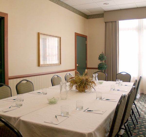 Country Inn & Suites By Carlson, St. Charles 