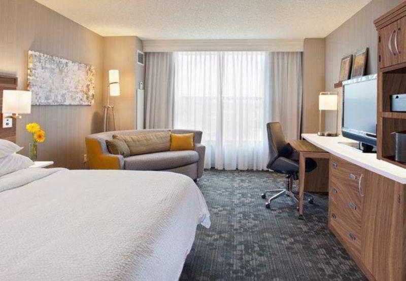 Hotel Courtyard Pueblo Downtown  | Pueblo | Colorado | United States 14