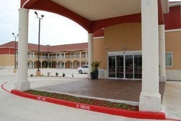 Hotel Super 8 Floresville Texas