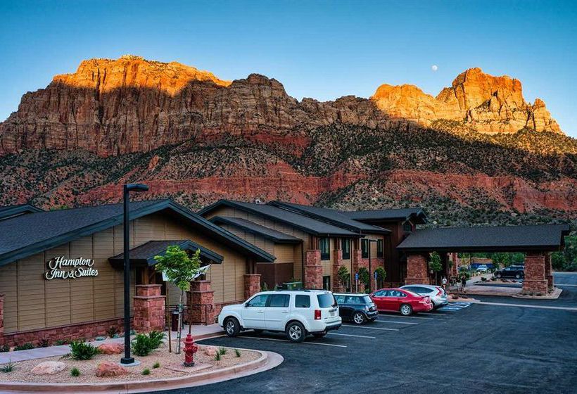 Hampton Inn & Suites Springdale Zion National Park  | Springdale | Utah | United States 16