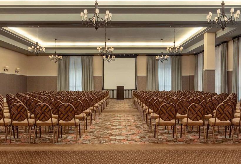 Hotel Embassy Suites Savannah  | Savannah | Georgia | United States 11