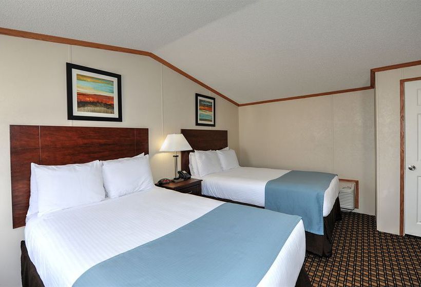 Instalodge Hotel & Suites  | Cotulla | Texas | United States 7