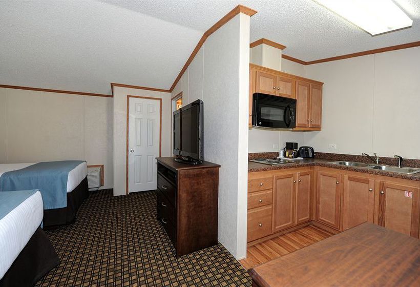 Instalodge Hotel & Suites  | Cotulla | Texas | United States 9