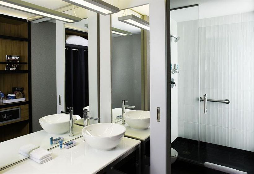 Hotel Aloft Cleveland Downtown  | Cleveland | Ohio | United States 12