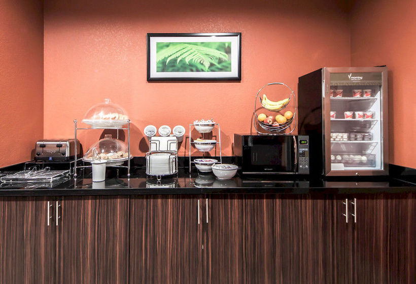 Hotel Sleep Inn & Suites Elk City  | Elk City | Oklahoma | United States 4