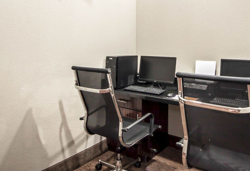 Hotel Sleep Inn & Suites Elk City  | Elk City | Oklahoma | United States 6