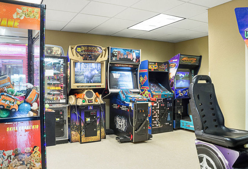 Hotel Comfort Suites Minot