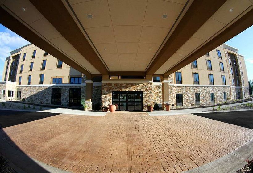 Hampton Inn & Suites Grand Forks Grand Forks