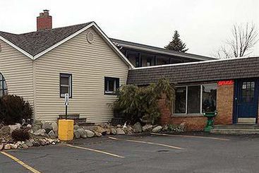 Motel Cadet Motor Inn Coldwater   | Coldwater | Michigan | United States 1