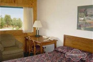 Hotel Complejo Coyote Mountain Lodge    