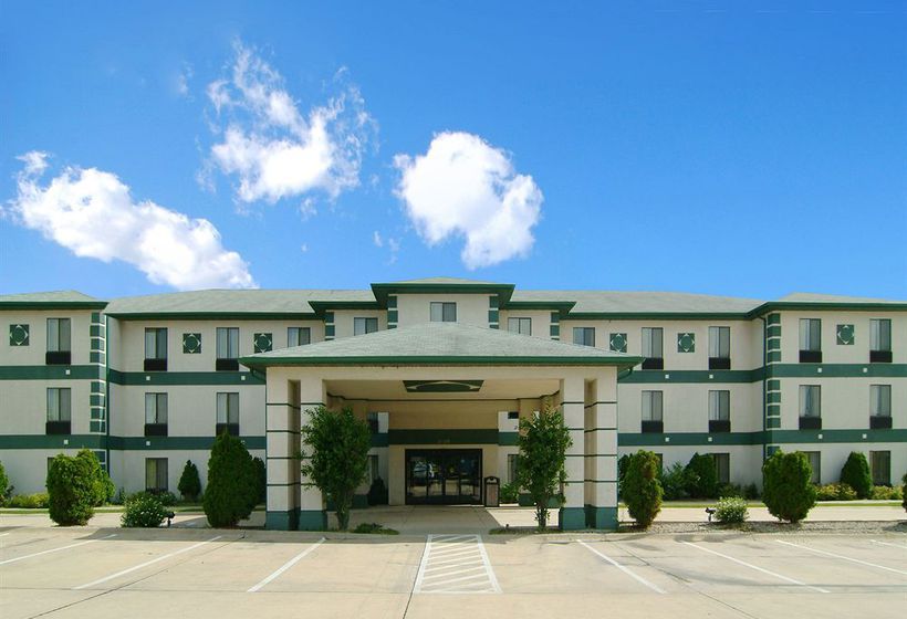 Hotel Collins Inn & Suites Cedar Rapids Cedar Rapids Iowa
