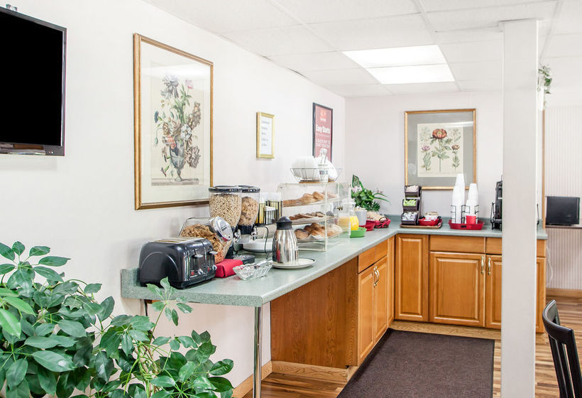 Hotel Econo Lodge  | Stroudsburg | Pennsylvania | United States 2