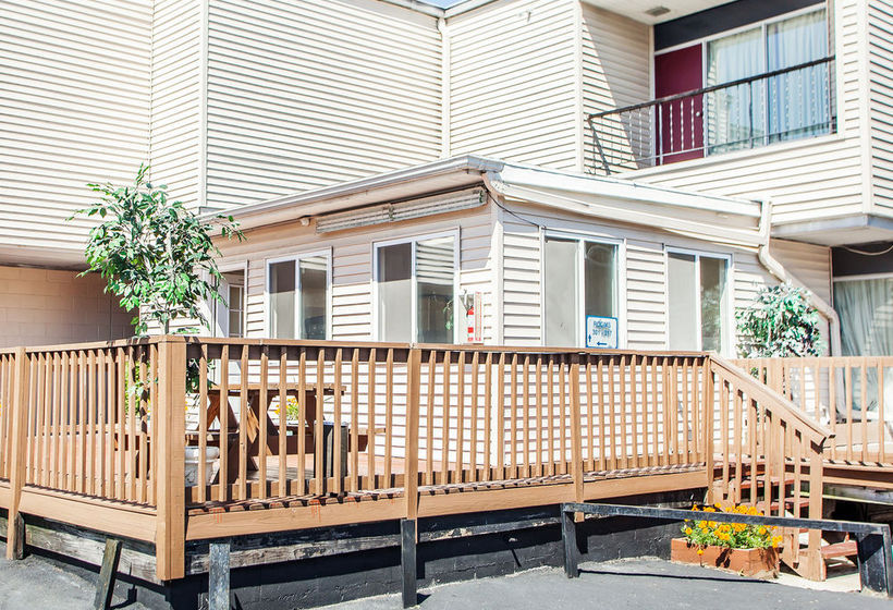 Hotel Econo Lodge  | Stroudsburg | Pennsylvania | United States 3