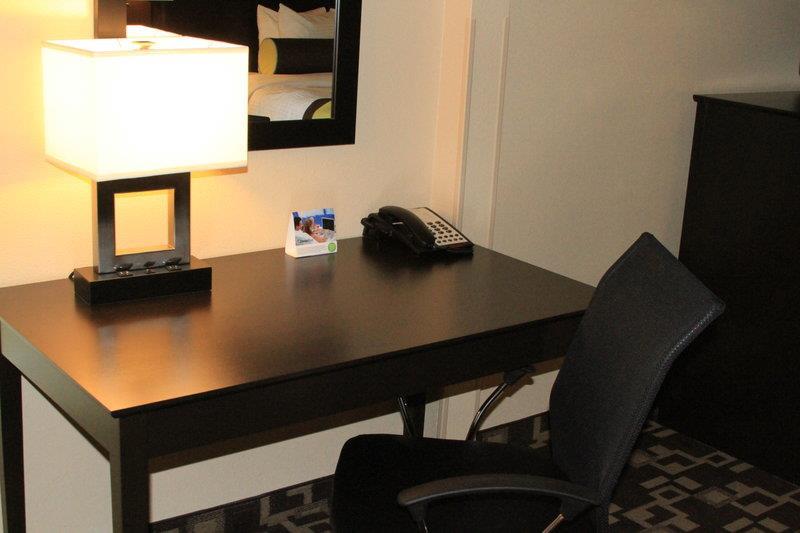 Best Western Plus Arlington North Hotel & Suites  | Dallas | Texas | Estados Unidos 17