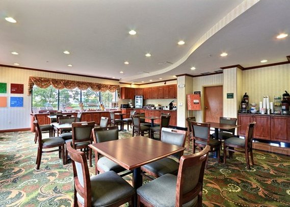 Hotel Comfort Suites  | Canton | Ohio | United States 15