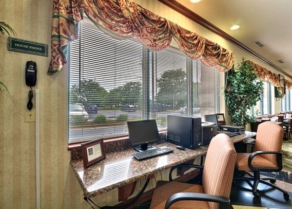 Hotel Comfort Suites  | Canton | Ohio | United States 19