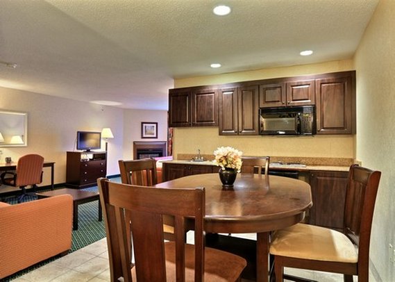 Hotel Comfort Suites  | Canton | Ohio | United States 4