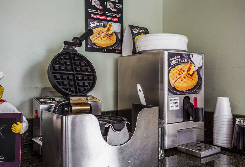 Hotel Econo Lodge  | Charleston | South Carolina | United States 4