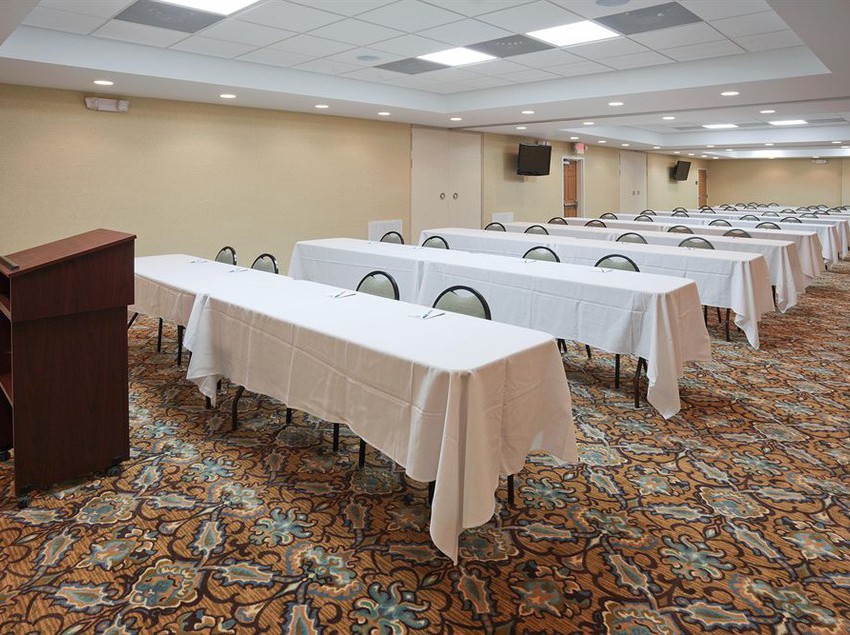 Hotel Staybridge Suites Covington  | Covington | Louisiana | United States 2