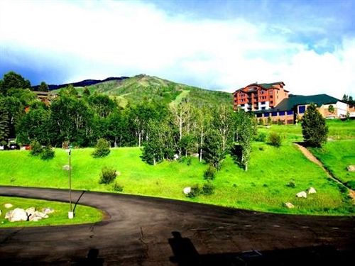 Hotel The Rockies Condominiums  | Steamboat Springs | Colorado | United States 7