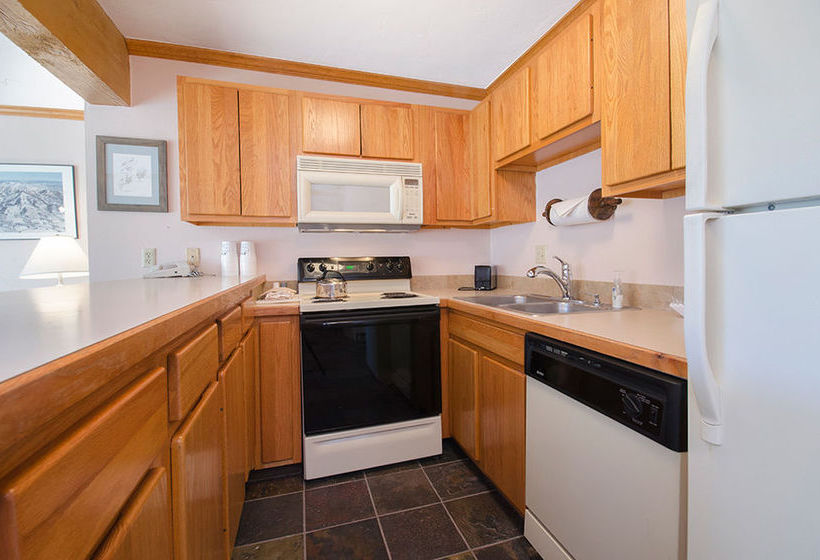 Hotel Storm Meadows At Christie Base  | Steamboat Springs | Colorado | United States 2