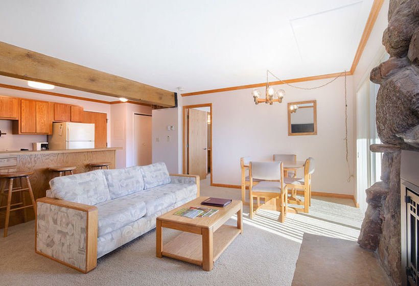 Hotel Storm Meadows At Christie Base  | Steamboat Springs | Colorado | United States 3