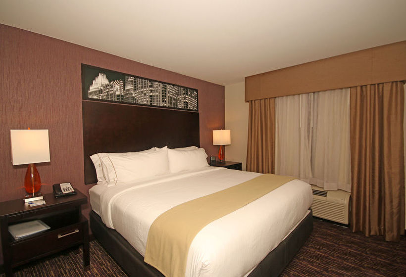 Hotel Holiday Inn Express & Suites Charlotte North  | Charlotte | North Carolina | United States 1