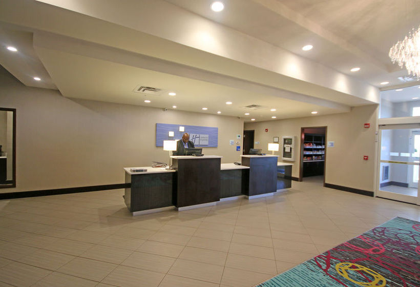 Hotel Holiday Inn Express & Suites Charlotte North  | Charlotte | North Carolina | United States 4