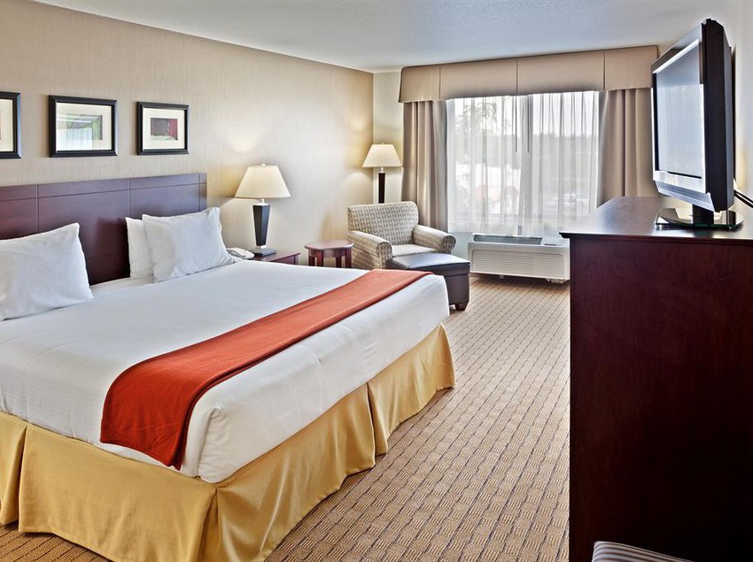 Holiday Inn Express Hotel & Suites Vancouver Mall Portland Area  | Vancouver | Washington | United States 1