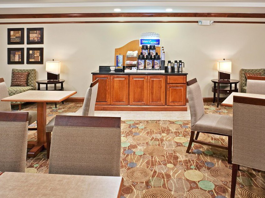 Holiday Inn Express Hotel & Suites Vancouver Mall Portland Area  | Vancouver | Washington | United States 7