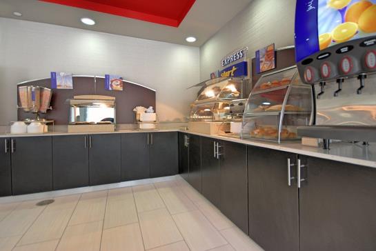 Hotel Holiday Inn Express and Suites Oklahoma City North  | Oklahoma City | Oklahoma | Estados Unidos 18