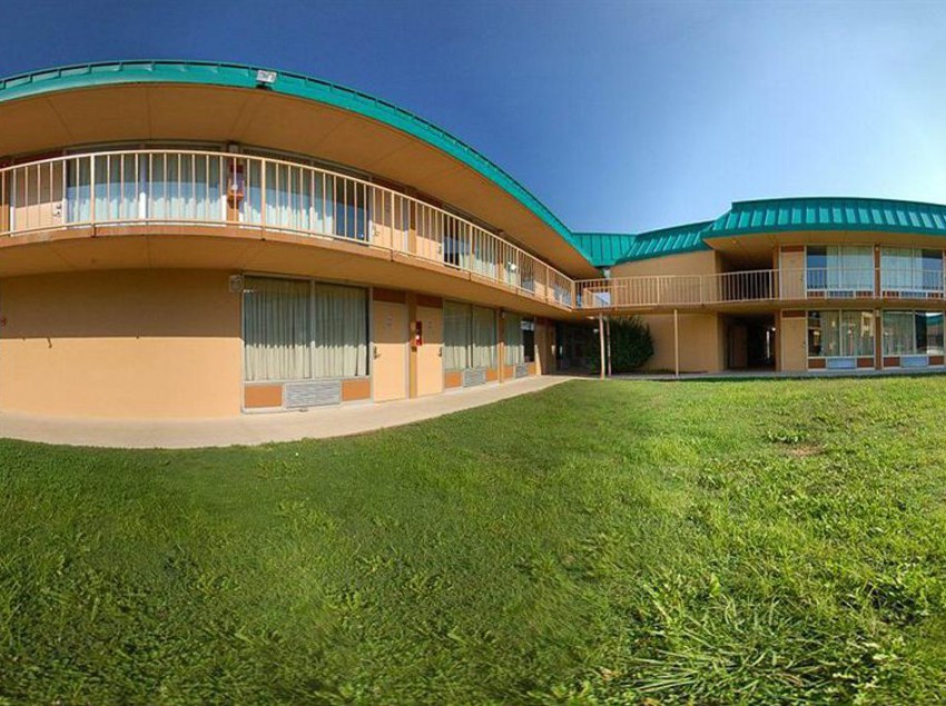 Hotel Econo Lodge Cave City Cave City Kentucky