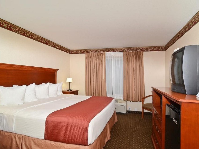 Best Western Plus Vancouver Mall Hotel  | Vancouver | Washington | United States 13