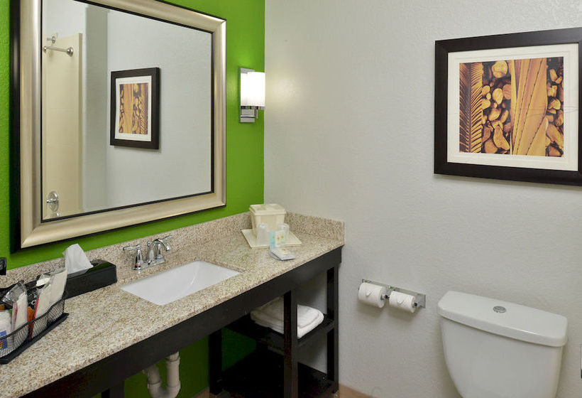 Hotel Comfort Inn & Suites 