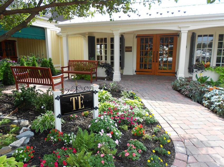 The Inn at Leola Village 